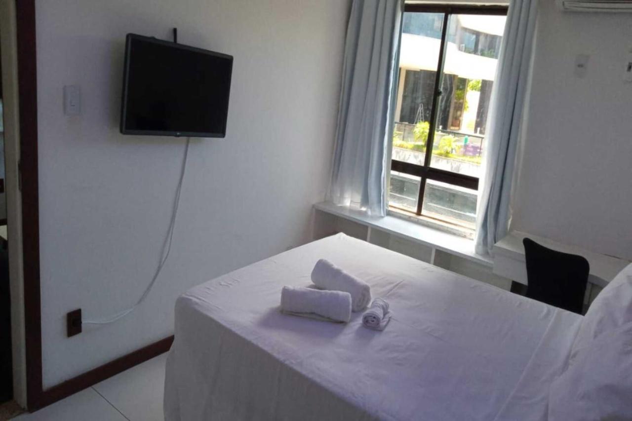 Flat Atlatic City Apart Hotel Barra Ondina Em Салвадор Екстериор снимка